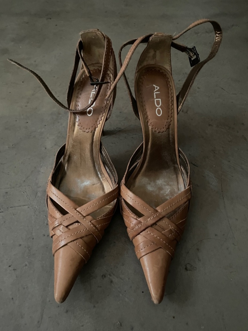 Aldo Tan Brown Pointed-Toe Strappy Heels. Closet clearout no returns.